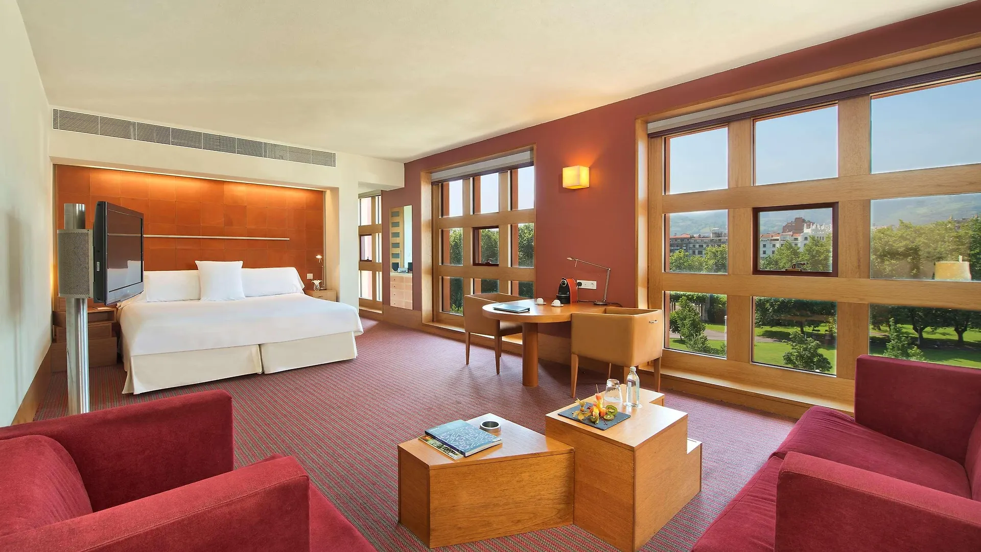 Hotel Melia Бильбао