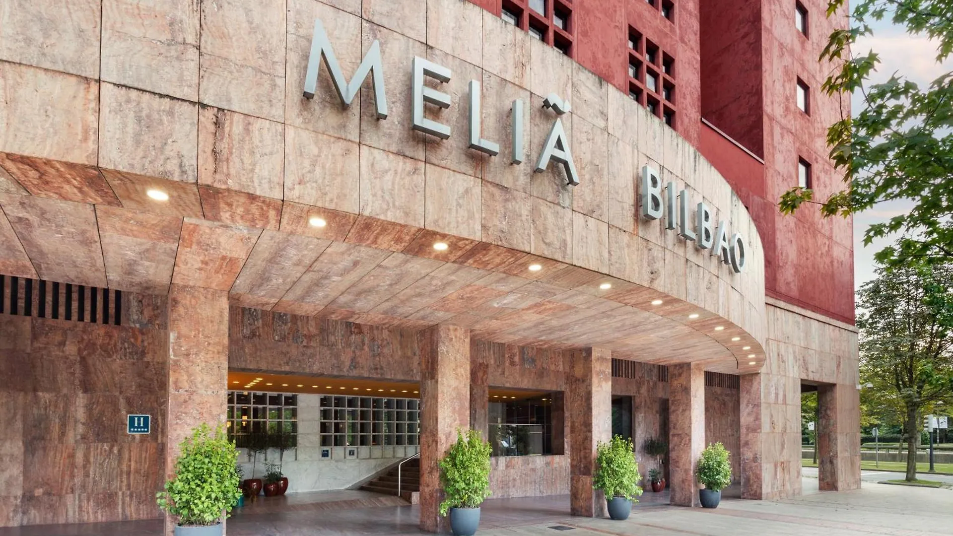 Hotel Melia Бильбао