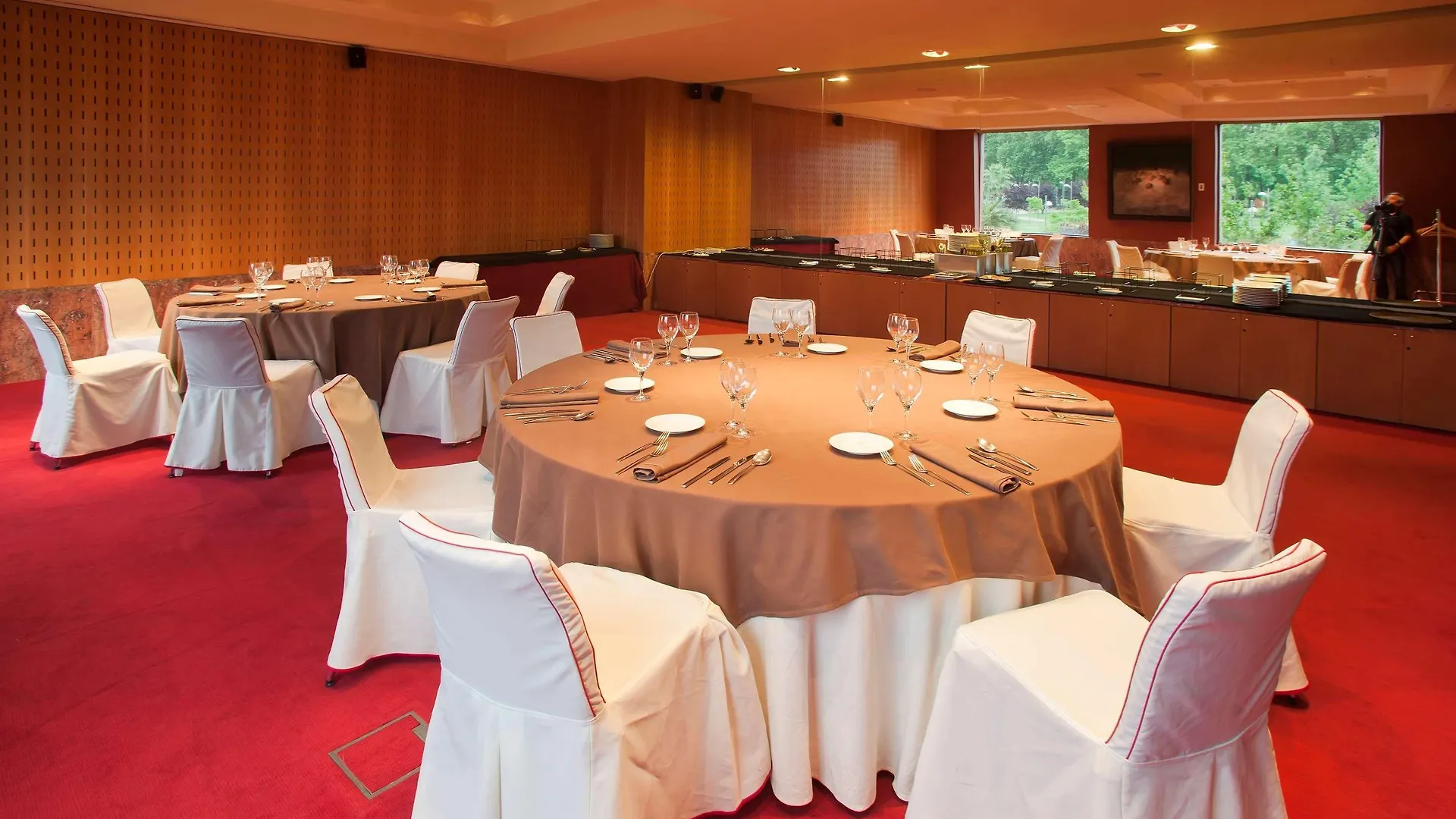 Hotel Meliá Bilbao 5*,  España