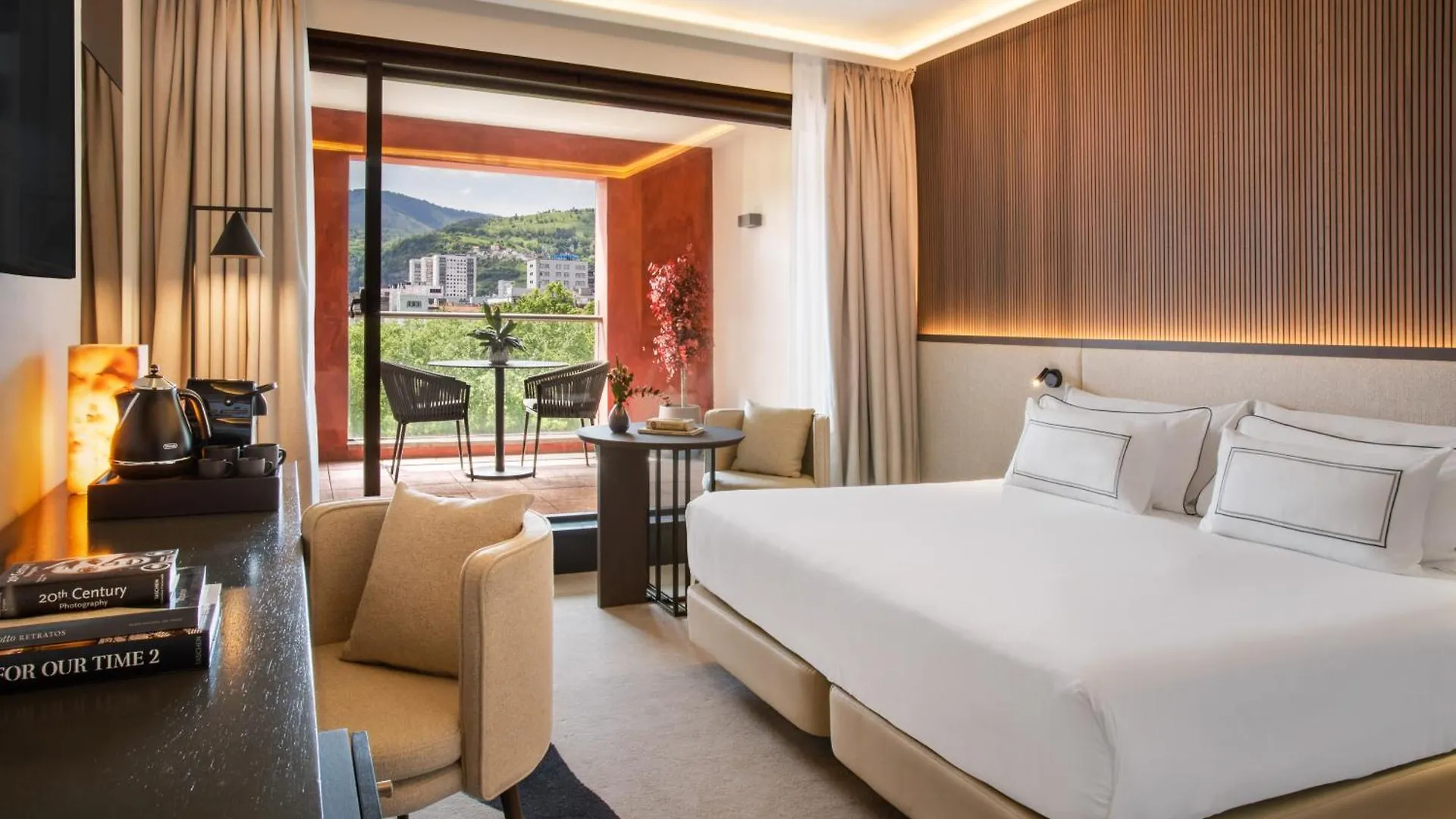 Hotel Meliá Bilbao 5*,  España