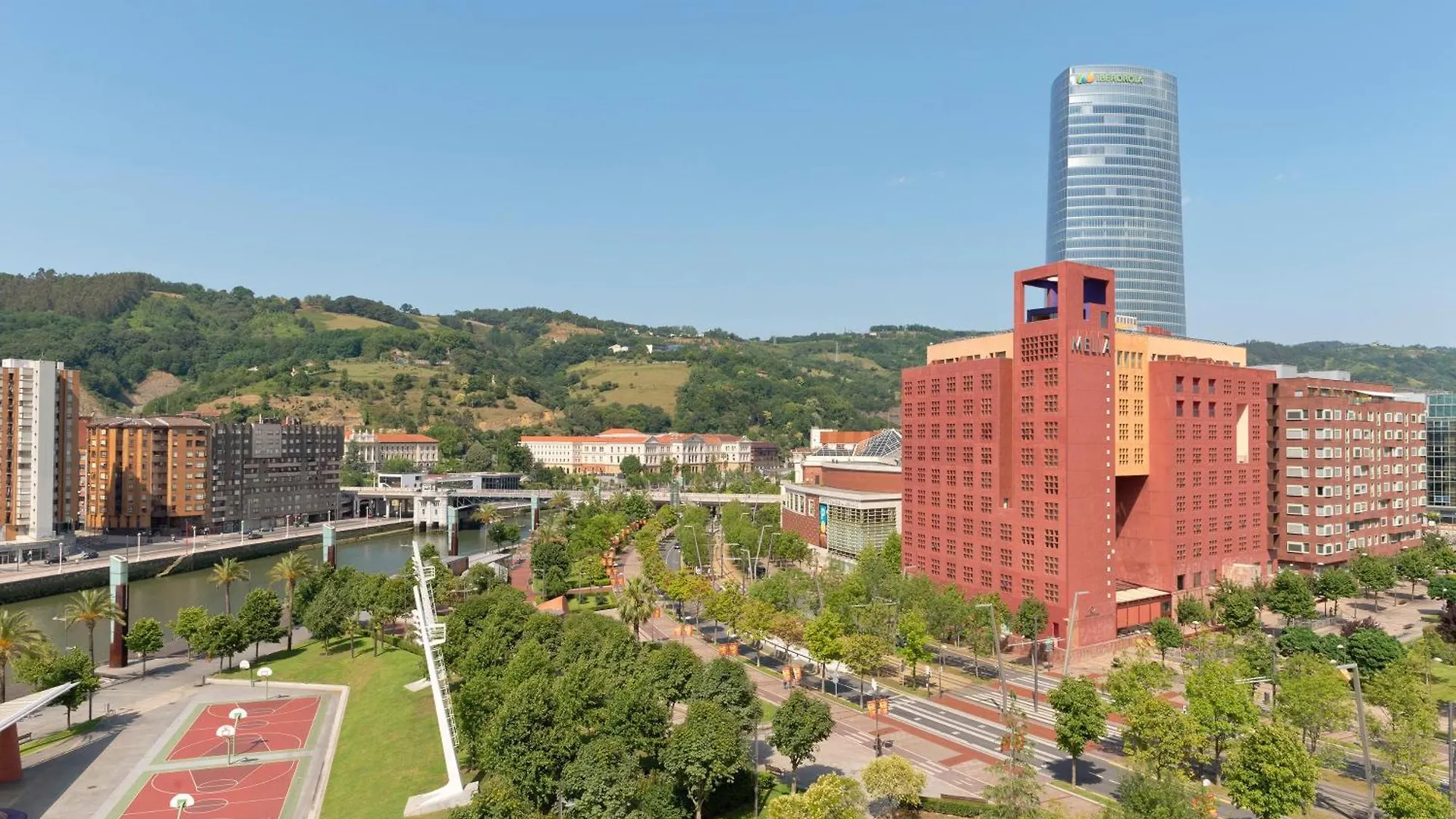 Hotel Meliá Bilbao España