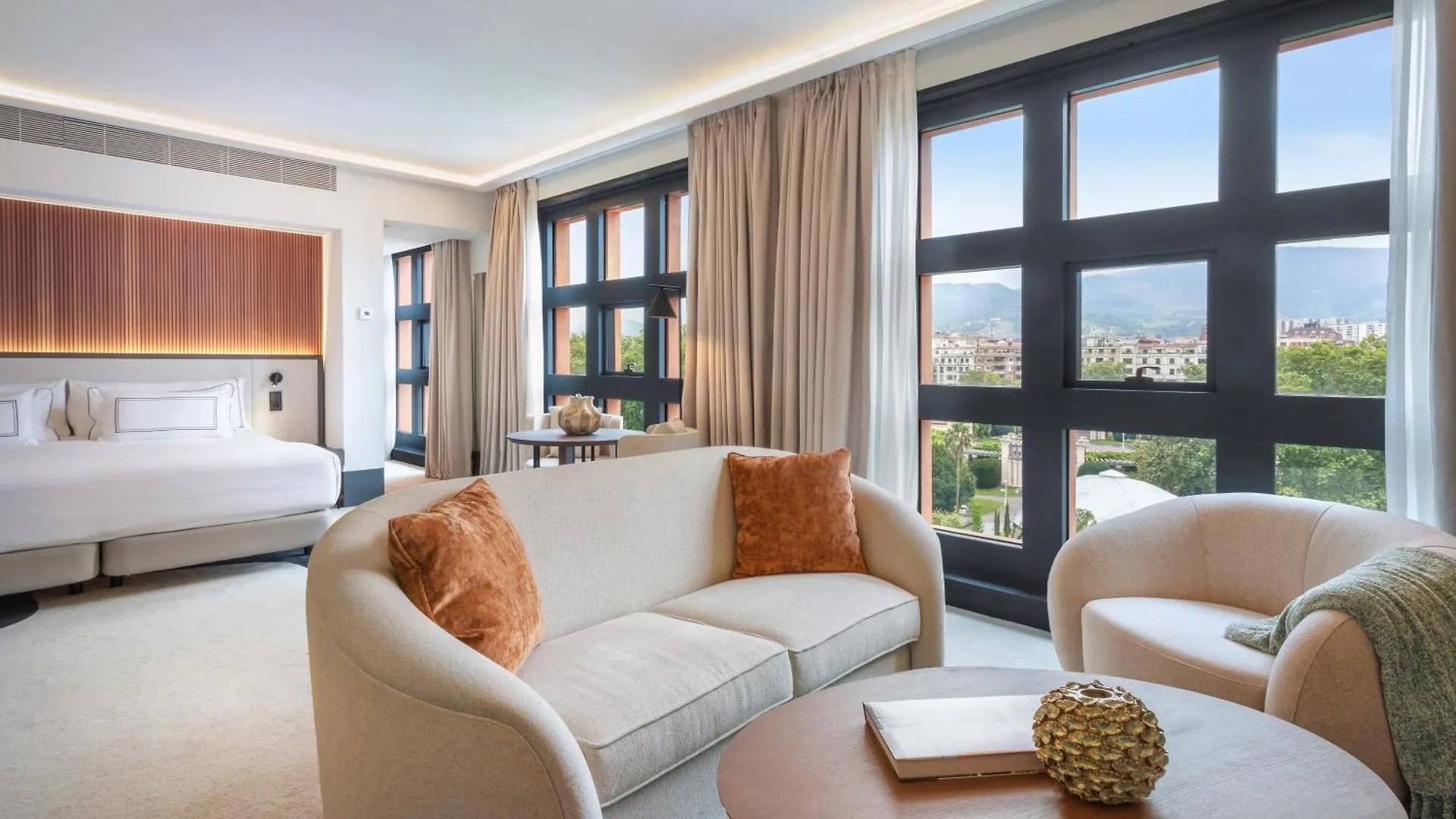 *****  Hotel Melia Μπιλμπάο Ισπανία